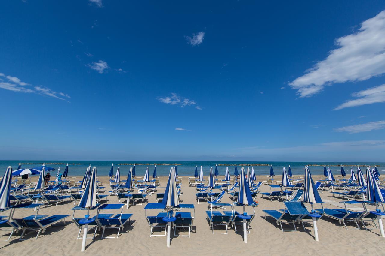 Sapore Di Sale Roseto Degli Abruzzi Bagian luar foto